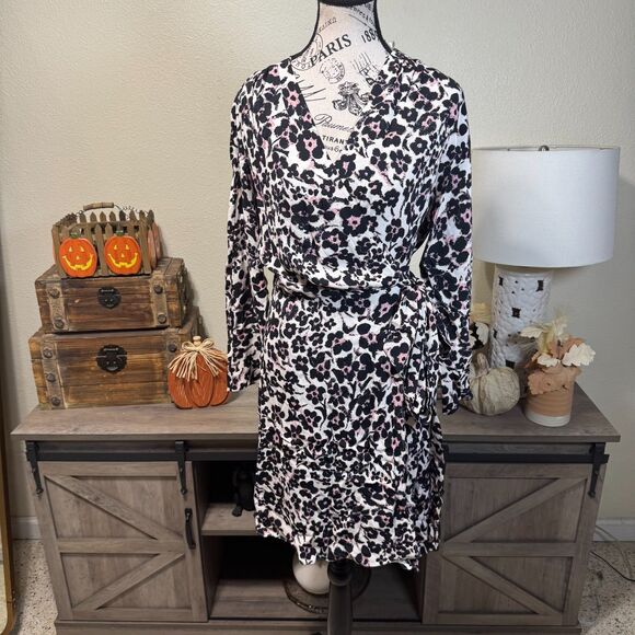 Diane Von Furstenberg Floral Wrap Midi Dress Long Sleeve  Sz S Classic Designer - Picture 5 of 9